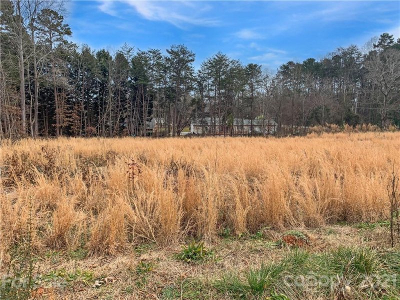 Property image 3 at 4960 Surfwood Drive, Sherrills Ford, NC 28673