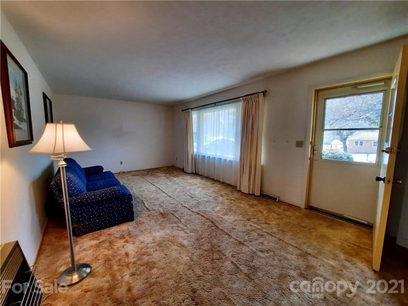 Property image 3 at 203 Moody Street, Hendersonville, NC 28739