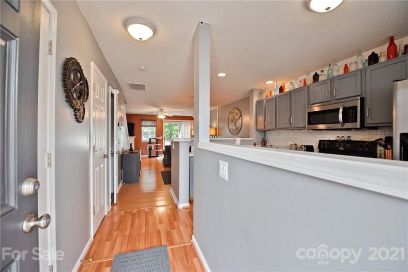 Property image 4 at 3026 Caldwell Ridge Parkway, Charlotte, NC 28213