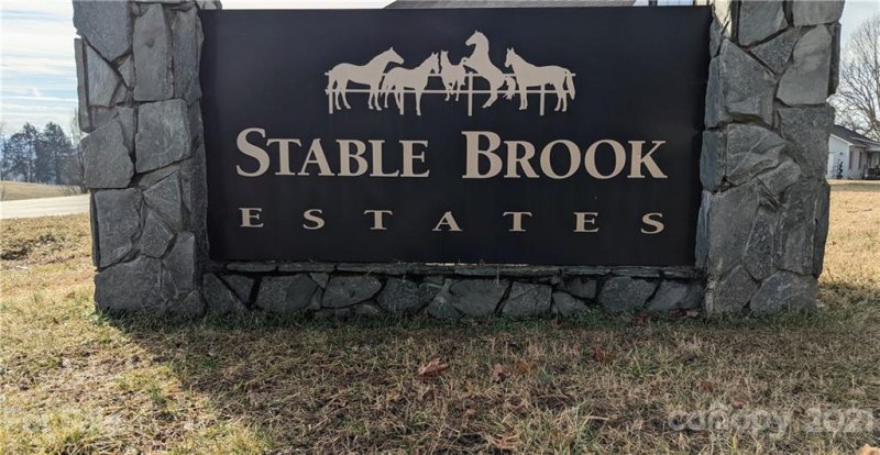 00 Stable Brook Lane