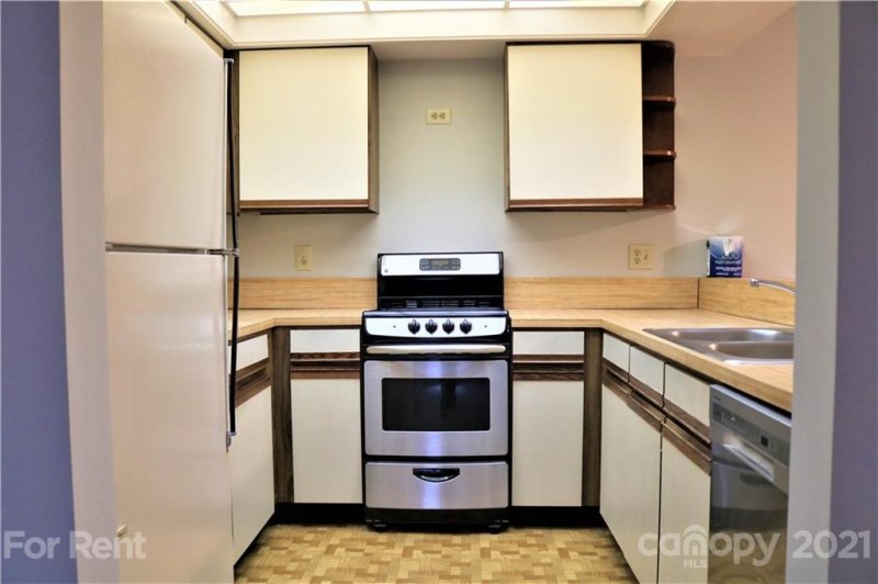 Property image 3 at 1847 J Julian Lane, Charlotte, NC 28208