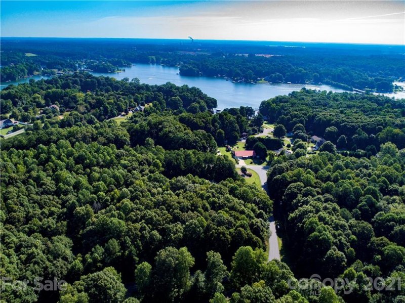 Property image 4 at 4174 Barbrick Street, Sherrills Ford, NC 28673