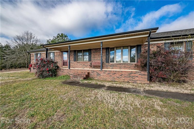 Property image 2 at 3399 Mason Spring Drive, Lincolnton, NC 28092