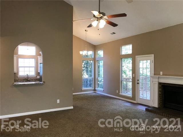 Property image 3 at 8327 Houndstooth Drive, Charlotte, NC 28227