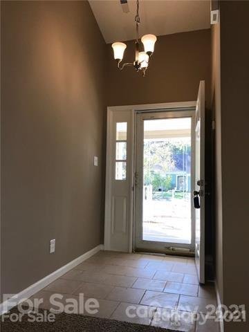 Property image 4 at 8327 Houndstooth Drive, Charlotte, NC 28227