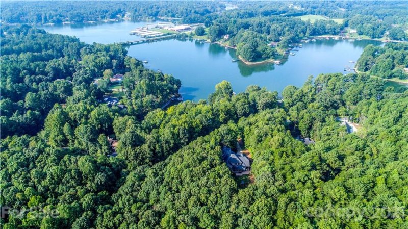 Property image 5 at 7230 Static Way, Sherrills Ford, NC 28673