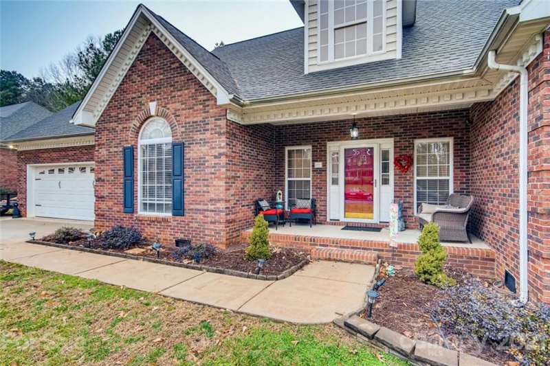 Property image 2 at 4620 Lenden Hall Court, Gastonia, NC 28056