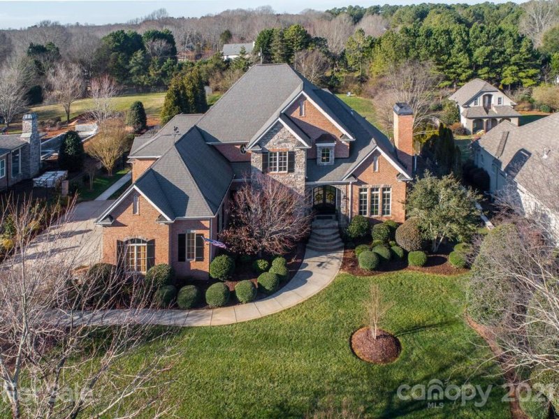 4028 Blossom Hill Drive