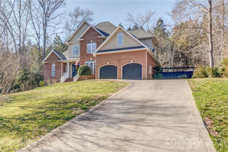 Property image 4 at 2023 Slippery Rock Cove, Clover, SC 29710