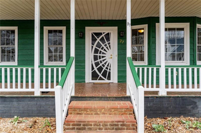 Property image 4 at 27 Kentucky Drive, Asheville, NC 28806