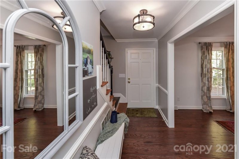 Property image 4 at 401 Kingsley Drive, Charlotte, NC 28270