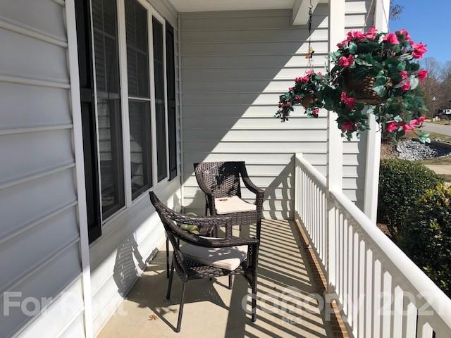 Property image 2 at 6433 Winding Creek Lane, Denver, NC 28037