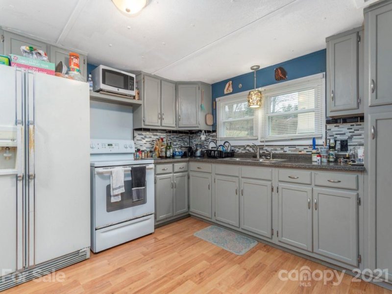 Property image 4 at 293 Brook Street, Waynesville, NC 28786