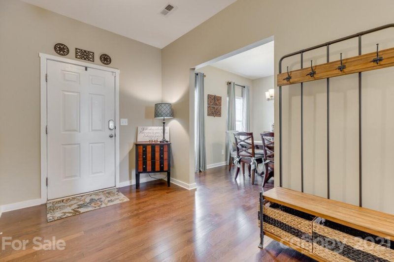 Property image 3 at 433 Battery Circle, Clover, SC 29710