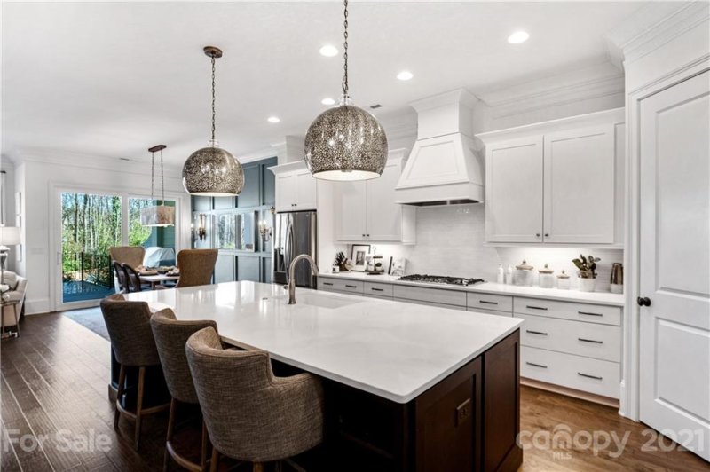 Property image 5 at 6110 Campana Lane, Charlotte, NC 28210