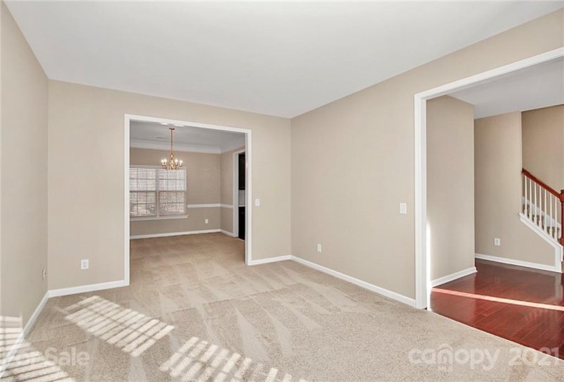 Property image 4 at 1515 Peachcroft Road, Charlotte, NC 28216