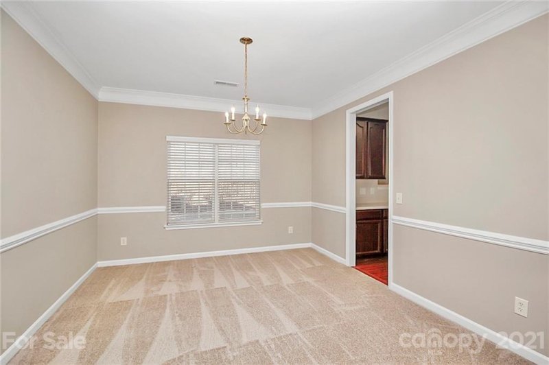 Property image 5 at 1515 Peachcroft Road, Charlotte, NC 28216