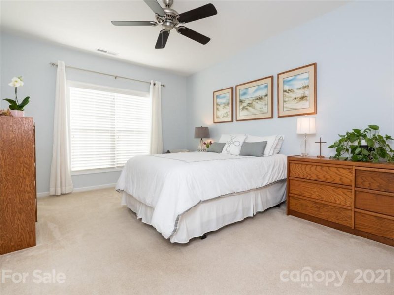 Property image 4 at 2211 Eversham Drive, Concord, NC 28027