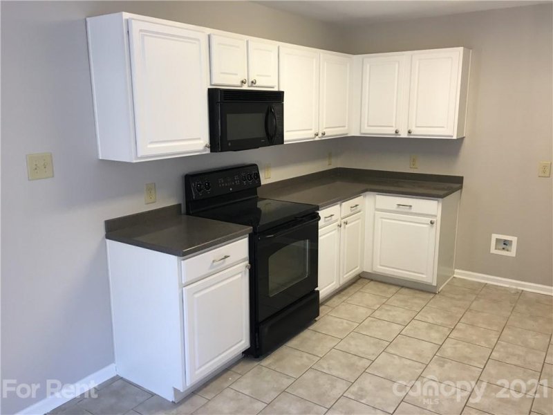 Property image 4 at 404 Settlers Ridge Drive, Kannapolis, NC 28081