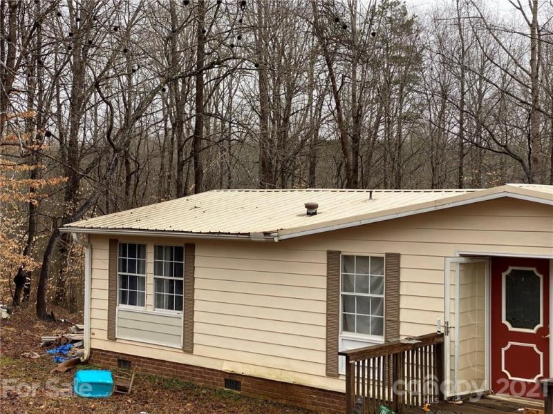 Property image 3 at 960 Hillview Drive, Iron Station, NC 28080