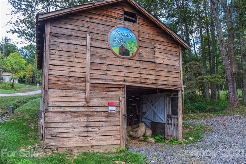 Property image 4 at 130 Clay Street, Fairview, NC 28730