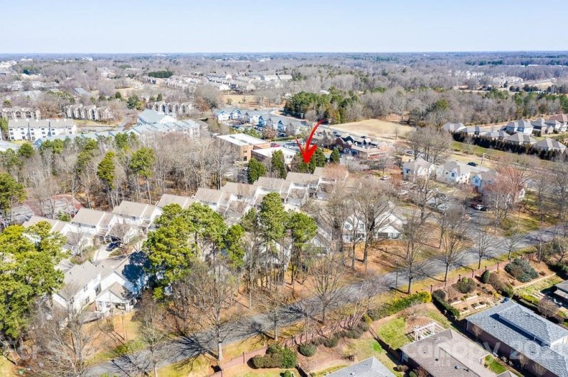 Property image 5 at 17732 Kings Point Drive, Cornelius, NC 28031