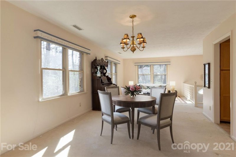 Property image 4 at 141 Long John Drive, Hendersonville, NC 28791