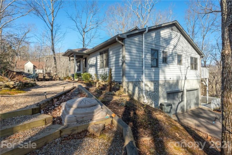 Property image 3 at 134 Hilltop Road, Black Mountain, NC 28711