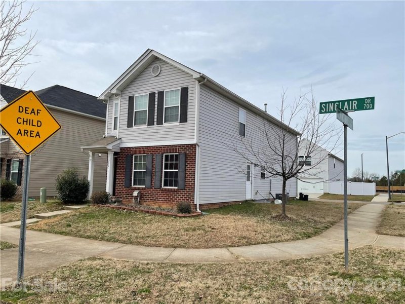 Property image 3 at 702 Sinclair Drive, Monroe, NC 28112