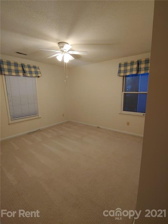 Property image 4 at 8921 Rittenhouse Circle, Charlotte, NC 28270