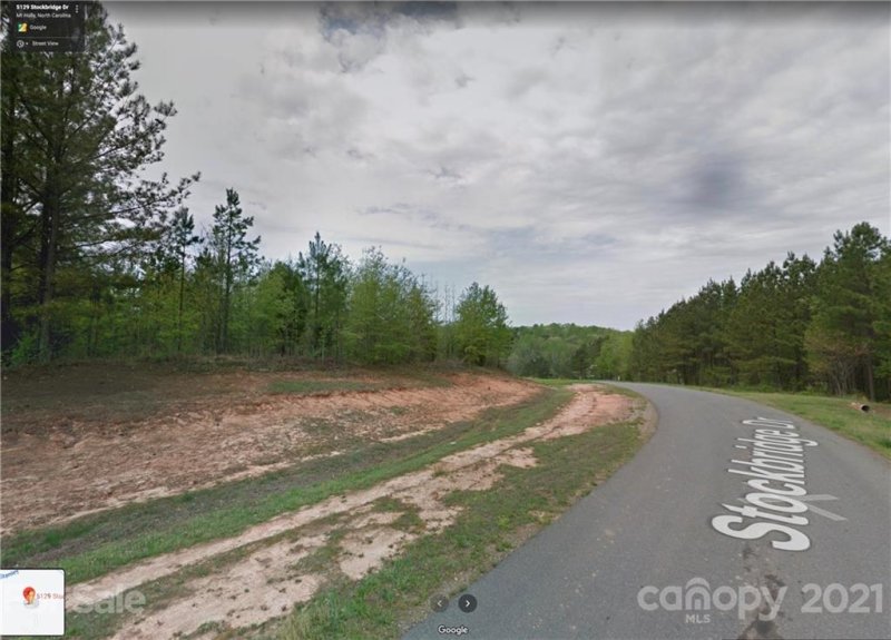 Property image 2 at 5129 Stockbridge Drive, Mount Holly, NC 28120