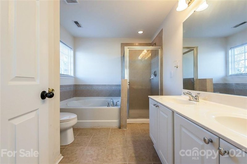 Property image 4 at 1417 Spring View Court, Rock Hill, SC 29732