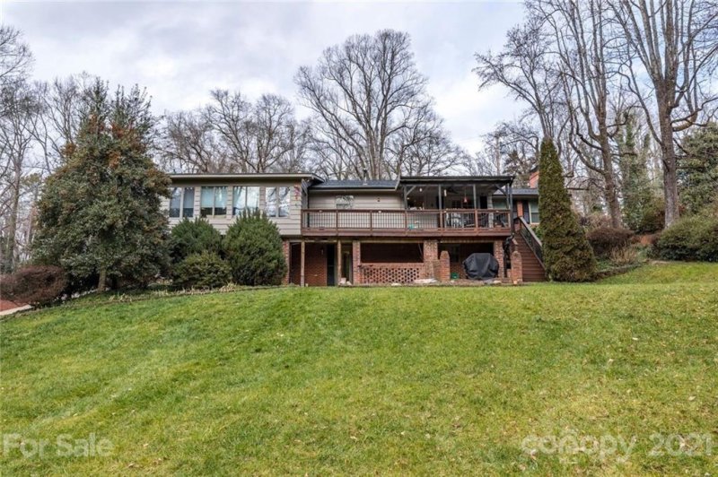 Property image 3 at 111 Kinwood Street, Morganton, NC 28655