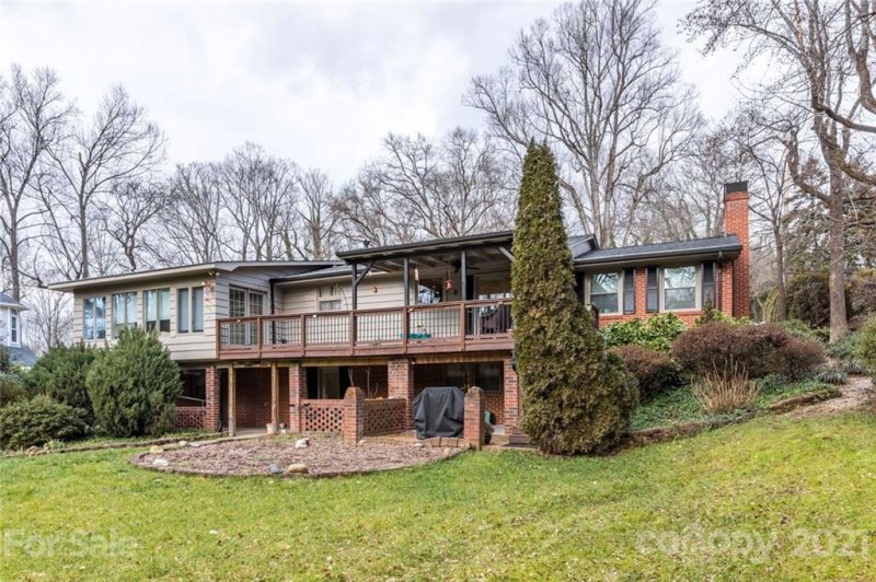 Property image 4 at 111 Kinwood Street, Morganton, NC 28655