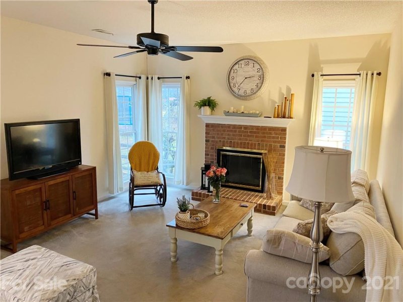 Property image 5 at 421 Runnymede Drive, Rock Hill, SC 29732