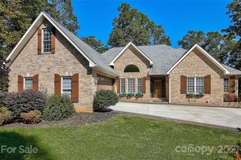 77 Ashley Woods Drive