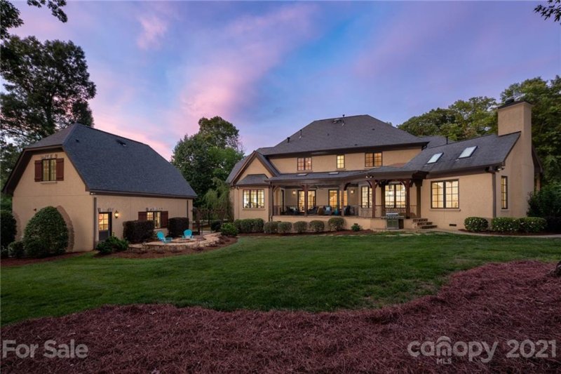 Property image 2 at 8000 Wicklow Hall Drive, Weddington, NC 28104