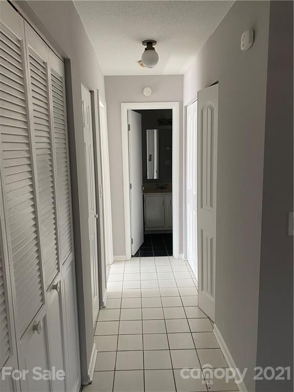 Property image 4 at 4831 Spring Lake Drive, Charlotte, NC 28213