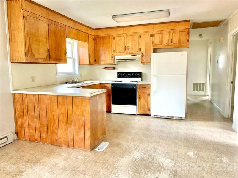 Property image 4 at 503 Conley Road, Morganton, NC 28655