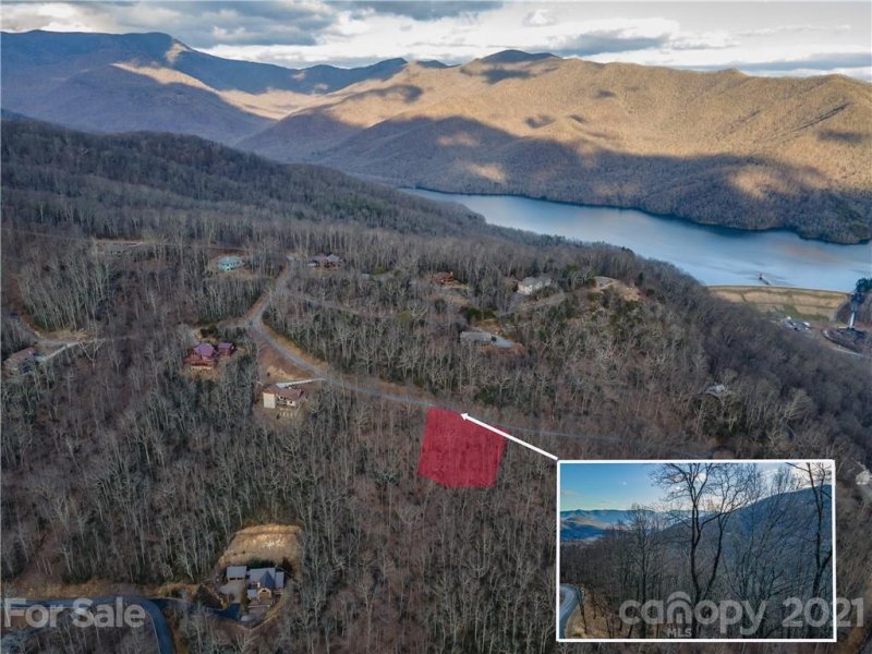 Property image 2 at 10 Wedgewood Terrace, Black Mountain, NC 28711