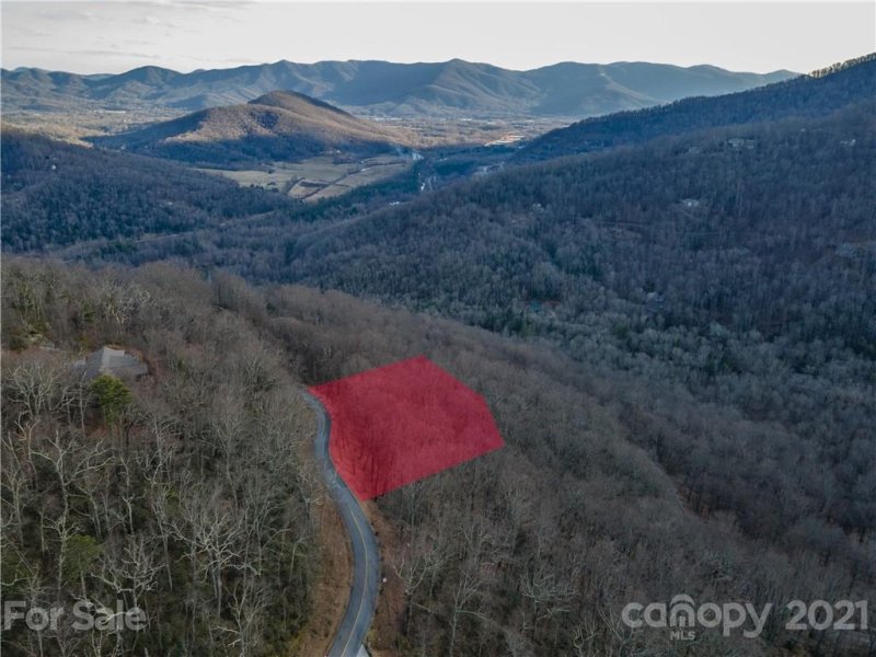 Property image 5 at 10 Wedgewood Terrace, Black Mountain, NC 28711