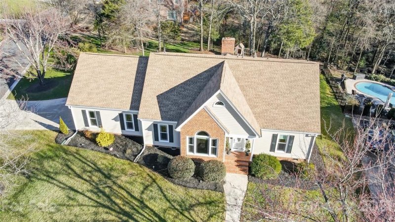 Property image 2 at 10701 Maryfield Lane, Charlotte, NC 28277