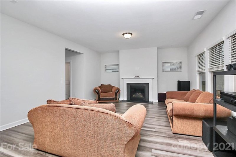 Property image 4 at 5055 Burnwald Court, Fort Mill, SC 29715