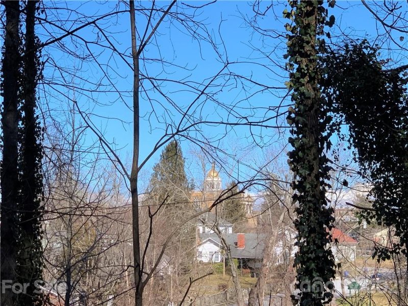 Property image 5 at 500 W Allen Street, Hendersonville, NC 28739