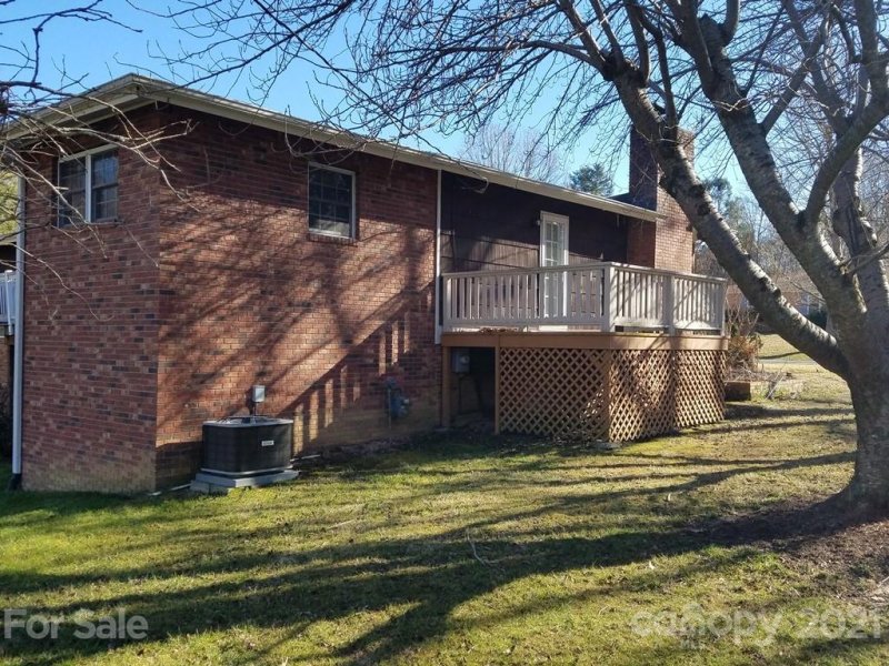 Property image 3 at 3114 Cheryl Drive, Hendersonville, NC 28792