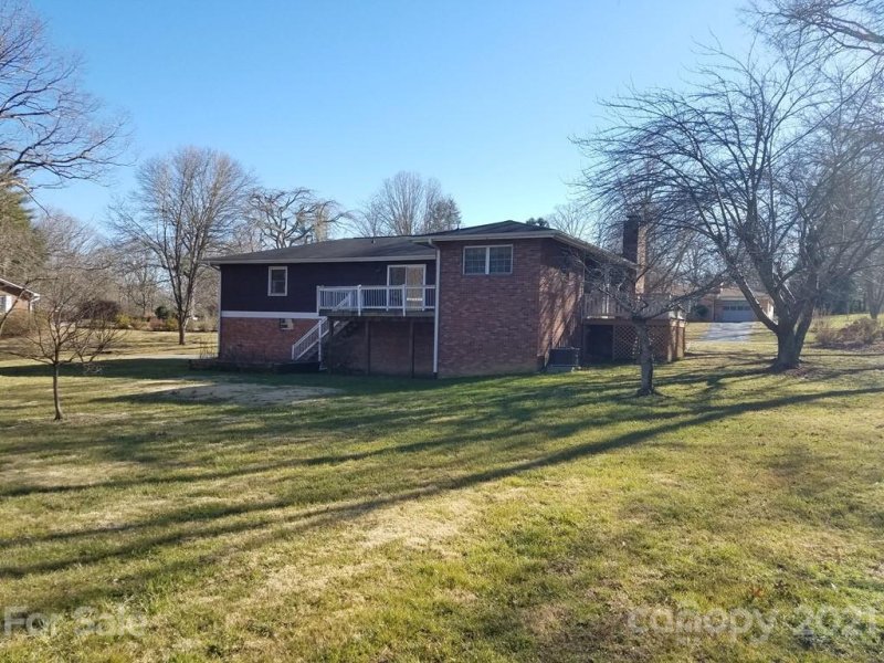 Property image 4 at 3114 Cheryl Drive, Hendersonville, NC 28792