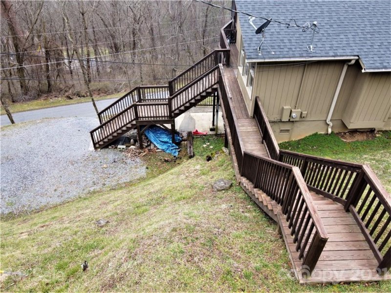 Property image 4 at 1541 Utah Mountain Road, Waynesville, NC 28785
