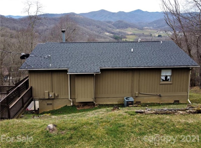 Property image 5 at 1541 Utah Mountain Road, Waynesville, NC 28785