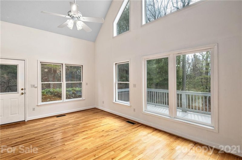 Property image 4 at 206 Blue Ridge Vista, Asheville, NC 28805