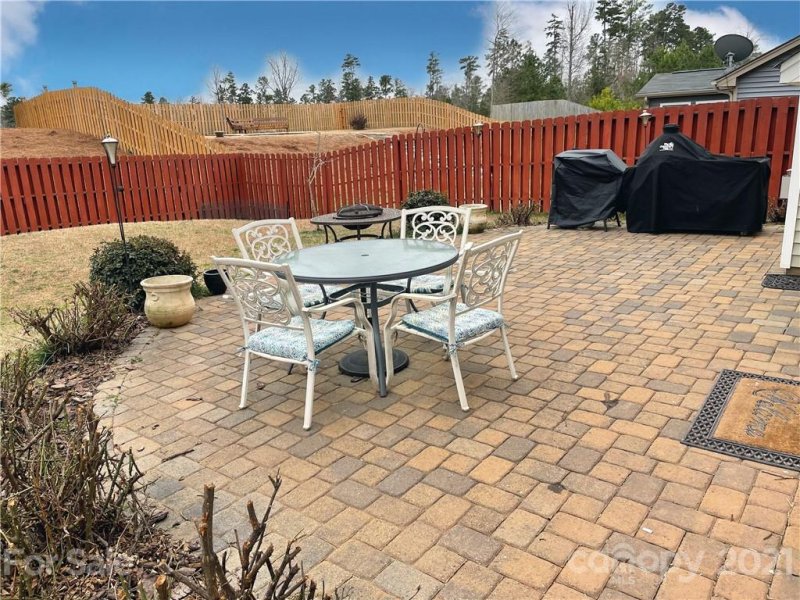 Property image 3 at 1133 Mckee Farm Lane, Belmont, NC 28012